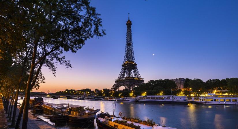 El sem kezdődött az olimpia és máris hatalmas a botrány: koporsókat vitettek az Eiffel-toronyhoz