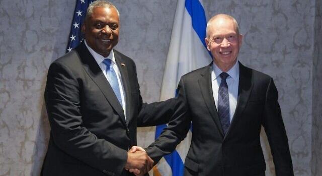 Megértek a feltételek a túszalkura – az izraeli védelmi miniszter amerikai kollégájával egyeztetett