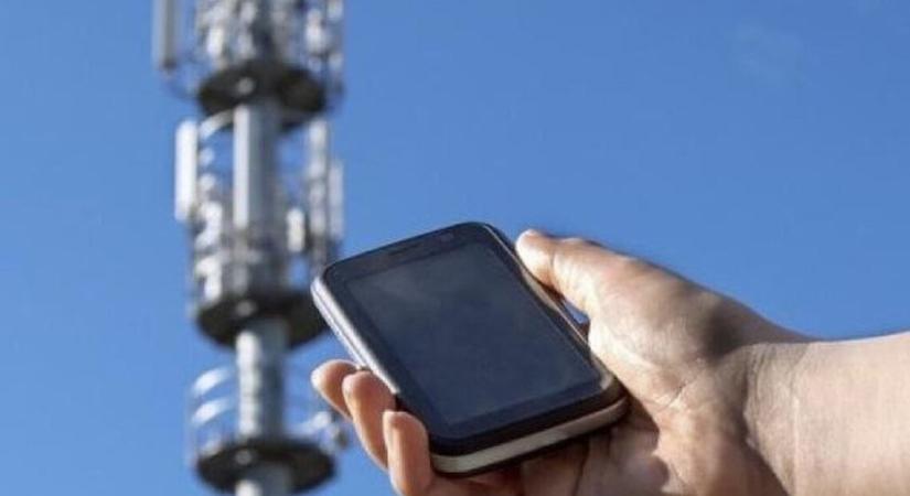 A mobilszolgáltatókat arra kötelezték, hogy biztosítsák a hálózat működését 10 órás áramszünet esetére