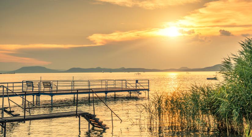 Eldurvulhat a helyzet a Balatonnál: ijesztő, ami a tóval történhet