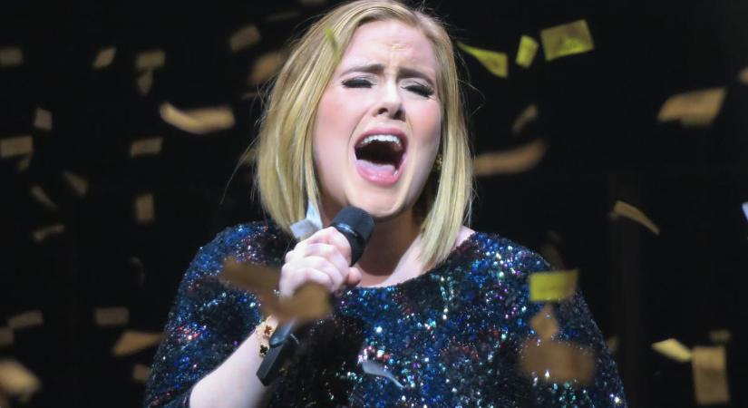 Mi történt? Jó ideig nem hallhatjuk Adele gyönyörű hangját