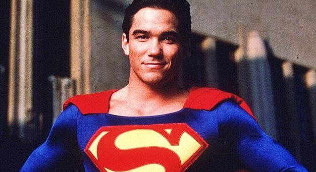 Sokkoló fotókon az egykor szuperjóképű Superman – Az egykori szívtiprót fel sem lehet ismerni