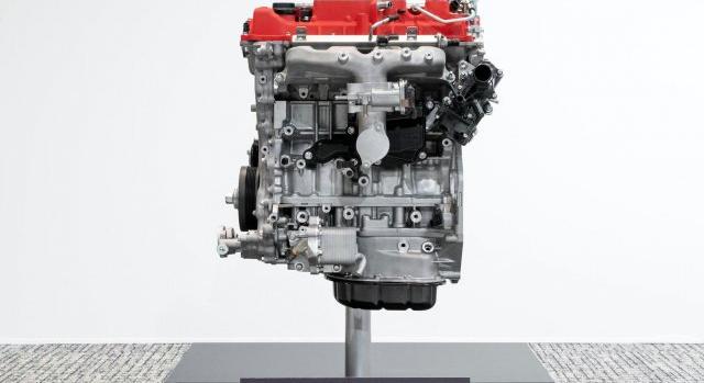 Új, négyhengeres motort fejleszt a Toyota!