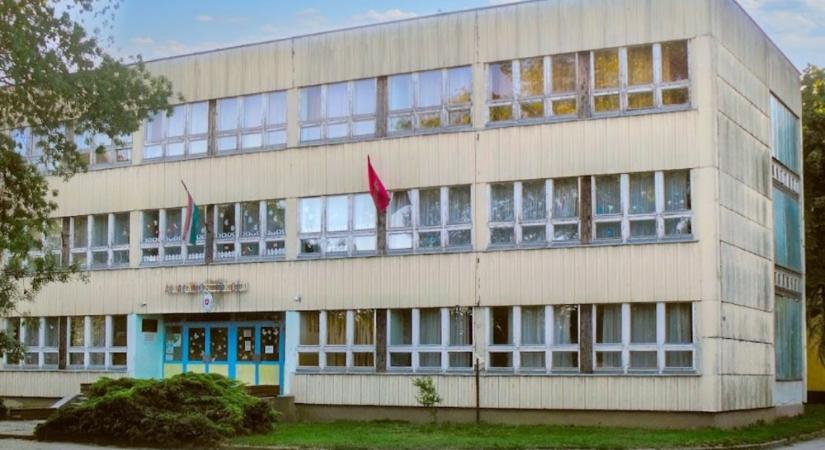 Kirabolták a tiszaburai általános iskolát