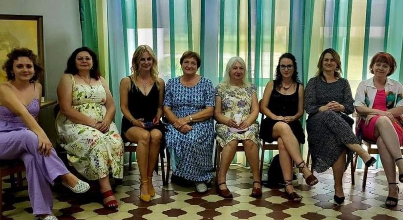 Női energiákat hoztak Nagybánhegyesre, a szlovák alkotótáborba