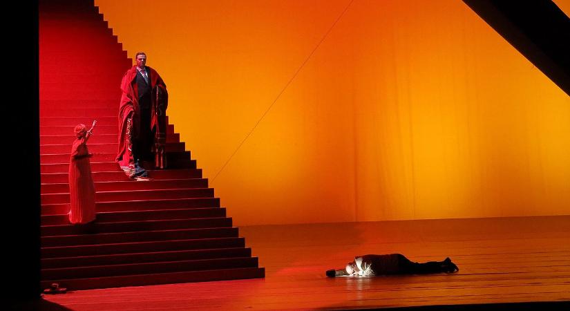 Drámai kontúrok, finom árnyalatok – Richard Strauss Elektrája a Bajor Állami Operában