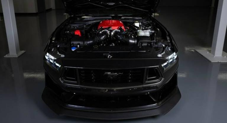 Ha gyengének érzed az új V8-as Mustangot, a Roush feltolja neked 821 lóerősre