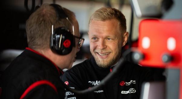 „Vannak érdekes ülések” – Magnussen maradna az F1-ben