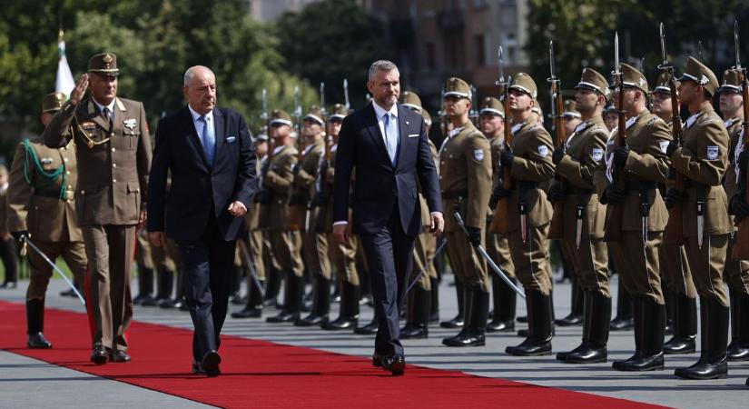 Szlovákia kiáll Magyarország mellett