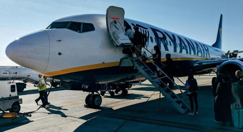 Újabb Ryanair botrány: napokkal később jutottak haza a magyarok Olaszországból