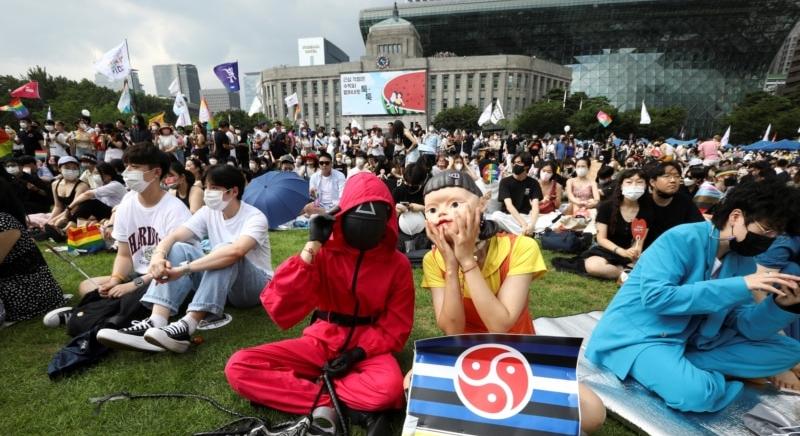 Mérföldkőnek számító döntés született Dél-Koreában az azonos nemű párokról