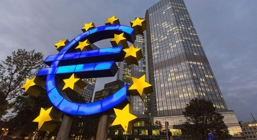 Változatlanul hagyta az EKB a három irányadó kamatlábat