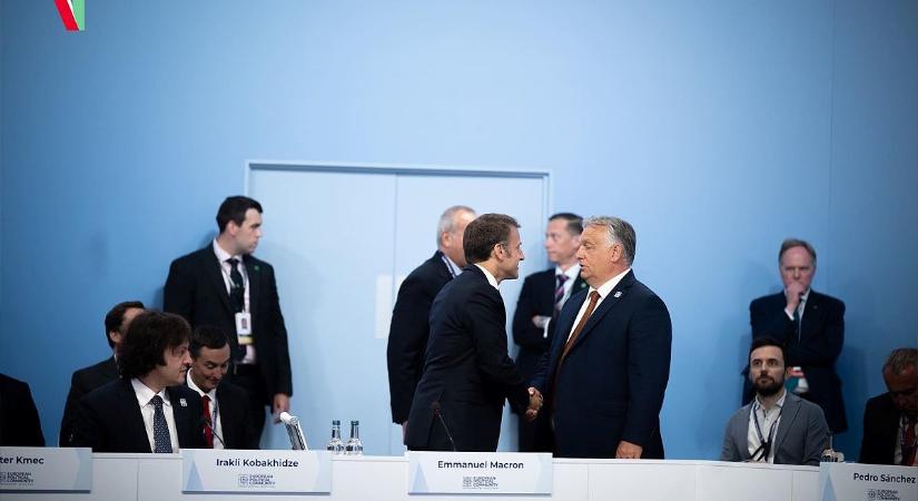 Orbán Viktor Ukrajnának üzent: önökkel vagyok