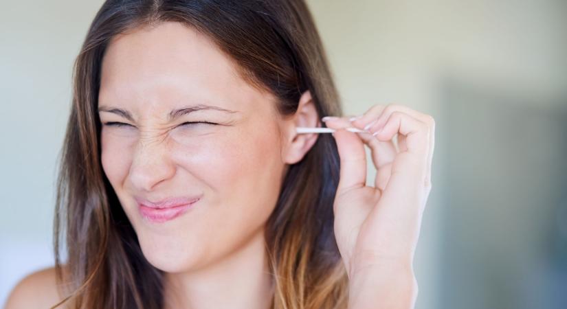 Akkor érzi jól magát, ha fültisztító pálcikával tisztítja a fülét? Ilyen fertőzésekhez vezet ez a módszer