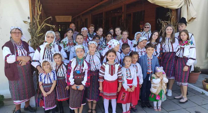 Pedagógusokat toboroznak a csángóföldi magyar oktatási programba