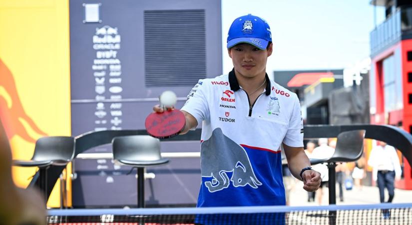 F1: Juki Tsunoda leckét vett a magyaroktól