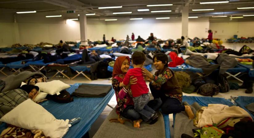 Eurostat: ismét emelkedett a menedékjog iránti kérelmek száma az EU-ban