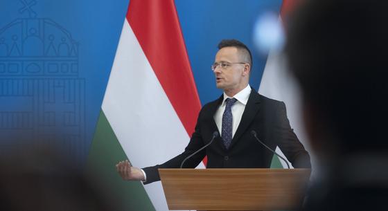 Szijjártó szerint Zelenszkij minősíthetetlen szavakkal illette Orbánt