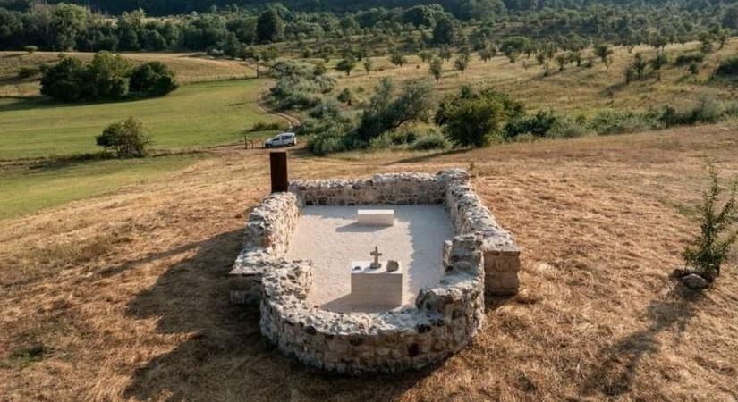 Épített örökségünk újabb Árpád-kori emléke és annak környezete újult meg