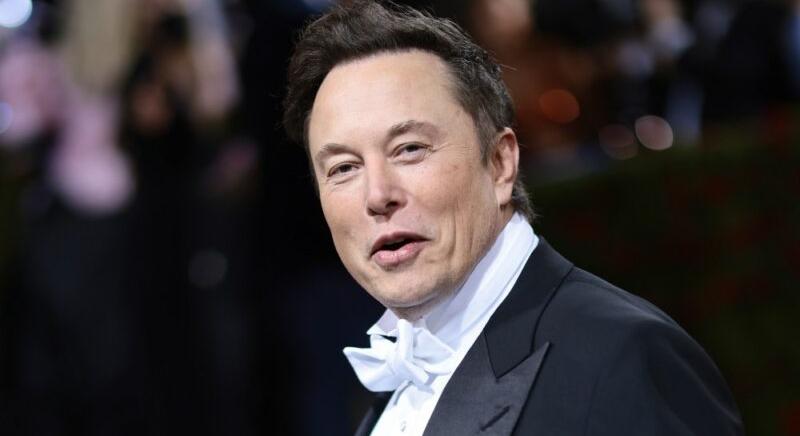 Elon Musk szerint mindenkinek törölnie kell a CrowdStrike termékeit