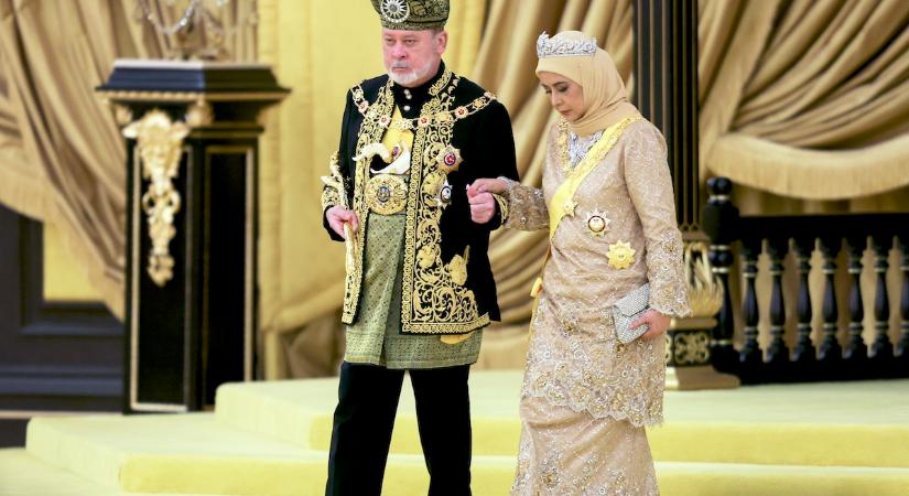 Megkoronázták Malajzia új királyát, akinek öt évig szól a mandátuma
