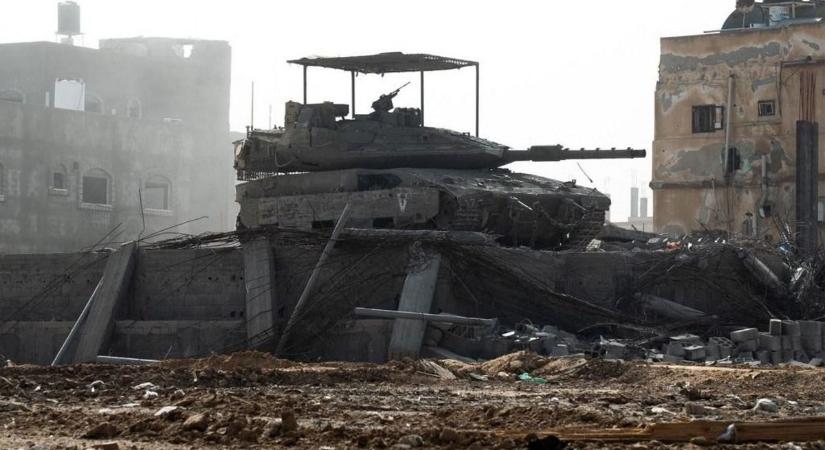 Izrael több tucat embert ölt meg a fokozódó gázai bombázásokkal