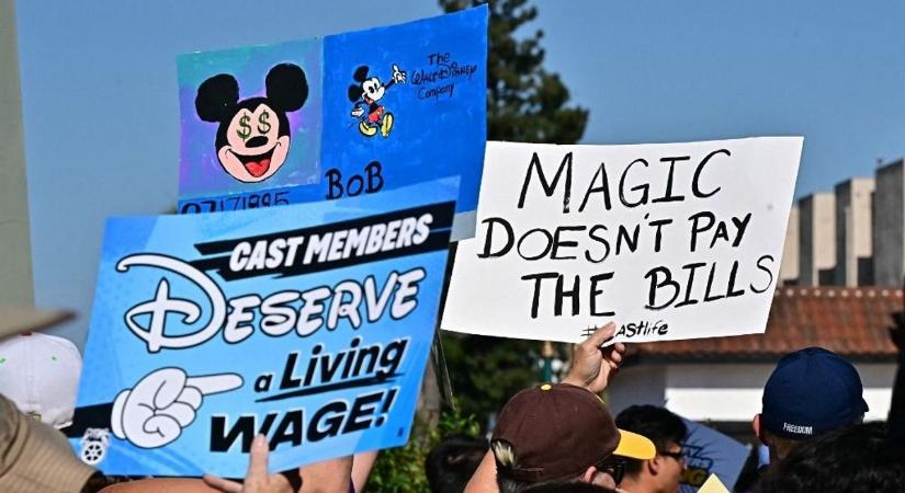 Disney-tüntetés: tízezer dolgozó vonult utcára a rossz életkörülmények miatt