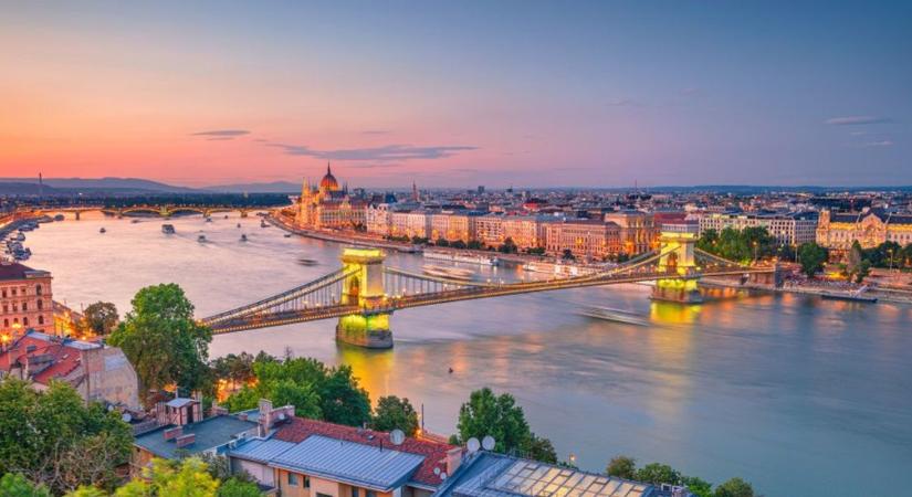 Hét év alatt bőven duplázódhat a budapesti turistaáradat