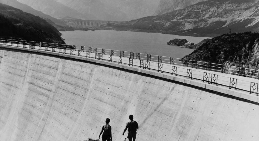 Cunami Olaszországban: egy víztározóban keletkezett 250 méteres szökőár, kétezren haltak meg 1963-ban