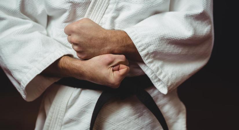 Zokogva vallott a gyermekrugdosó karateedző női tanítványa: megrázó, amit művelt vele