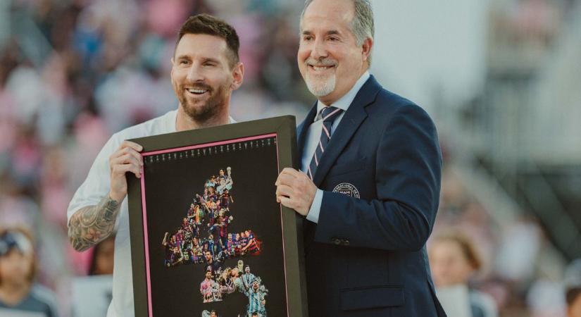 Messi erre a látványra nem számíthatott, meglepték szombat éjszaka  videó