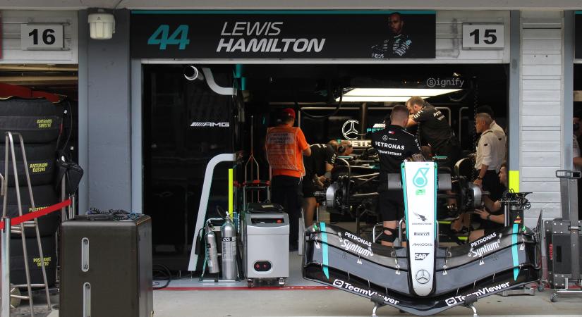F1: Ha ez történik, Hamilton marad a Mercedesnél