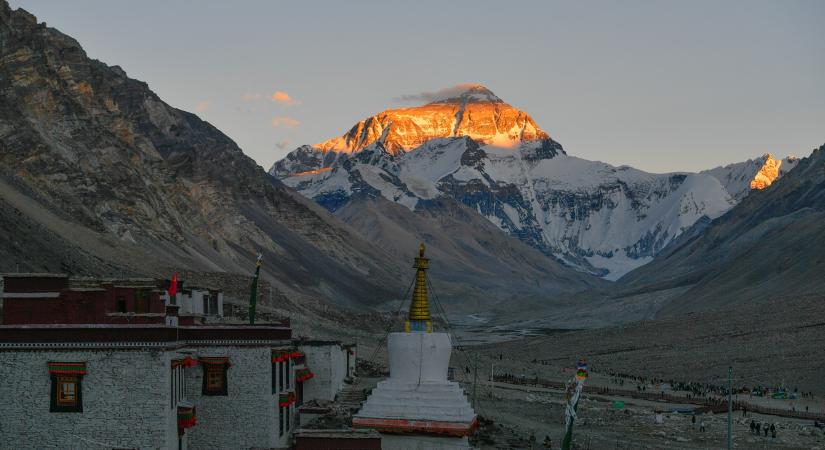 Tizenkét éve eltűnt holttestre bukkantak a Himaláján
