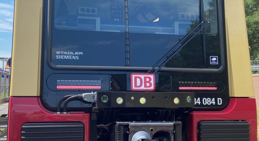 Akadályfelismerő rendszert tesztelnek a berlini S-Bahnon