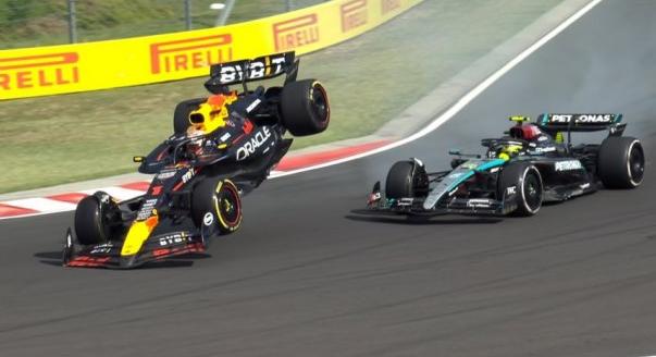 Hamilton versenybalesetnek érzi a Verstappen-ütközést