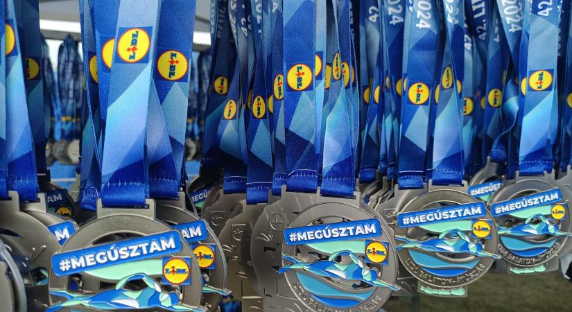 Évről évre rekordot dönt a Balaton-átúszás