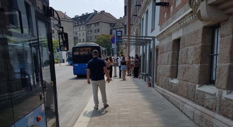 Áthelyezték a 16-os busz Széll Kálmán téri megállóját