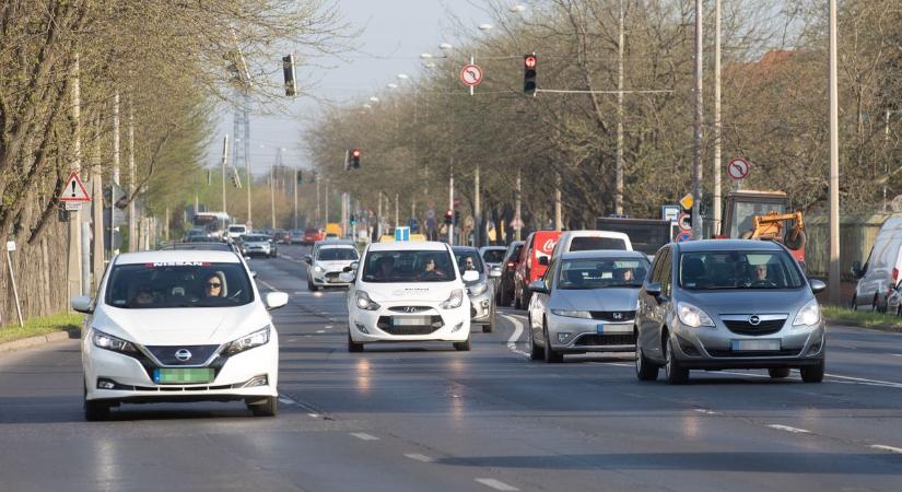 35-ös főút: bővítik, tehermentesítik, de újítanak is rajta?