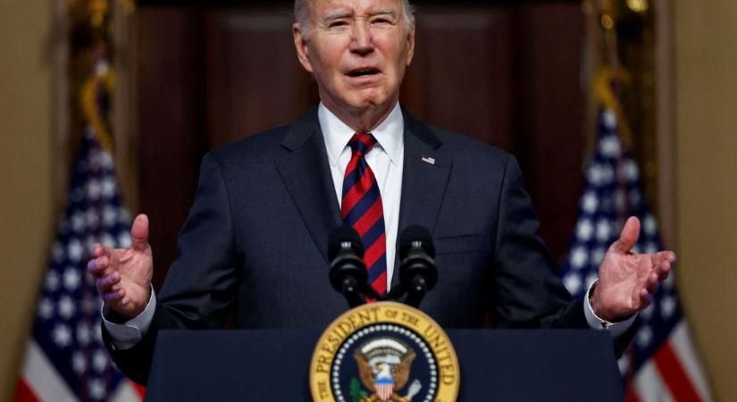 Joe Biden visszalépett, megnevezte, kit támogat