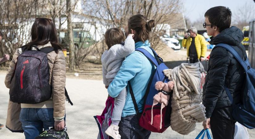 2100 ukrán menekült közül 1650-en veszíthetik el a lakhatási támogatási jogosultságukat egy augusztustól életbe lépő szigorítás miatt