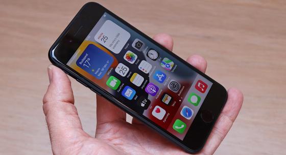 Hatalmasat fejlődhet az Apple legolcsóbb telefonja, az iPhone SE – szó szerint