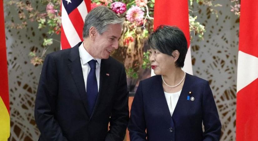 Az Egyesült Államok és Japán egyre szorosabbra fűzik kapcsolataikat