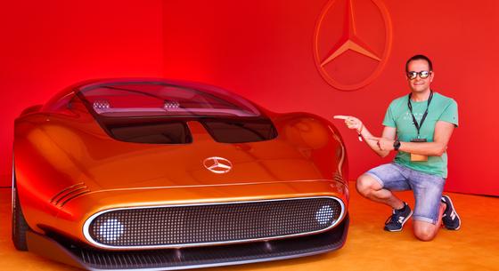 55 éves gének a Mercedes elképesztő hiperautójában: megnéztük az 1360 lóerős új sirályszárnyast és legendás elődjét is