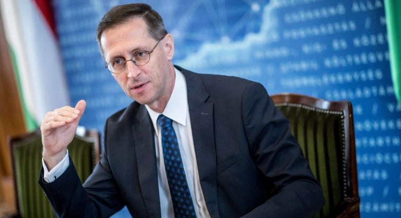 A miniszter elismerte, eljárás indul Magyarország ellen a költségvetési hiány miatt