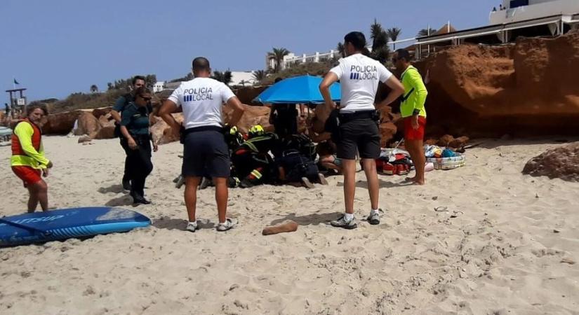 Tragédia a spanyol tengerparton: sziklahullás végzett egy csecsemővel