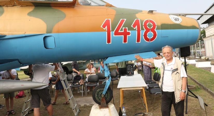 Varsányi Mihály sokat repült a legendás MiG–21-es gépekkel