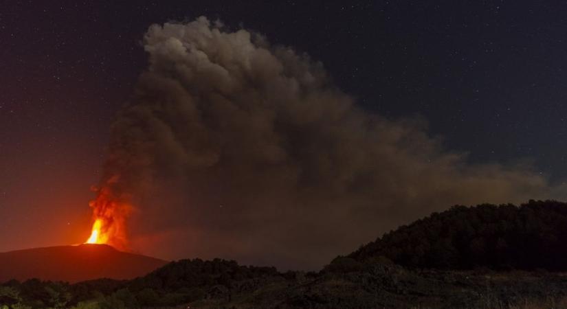 Lezárták Catania repülőterét az Etna kitörése miatt