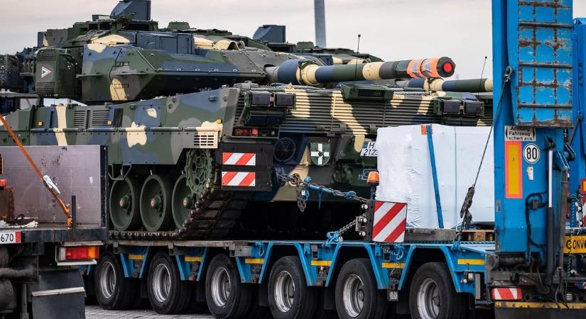 Újabb három csúcskategóriás harckocsival bővül a Magyar Honvédség nehézdandárja