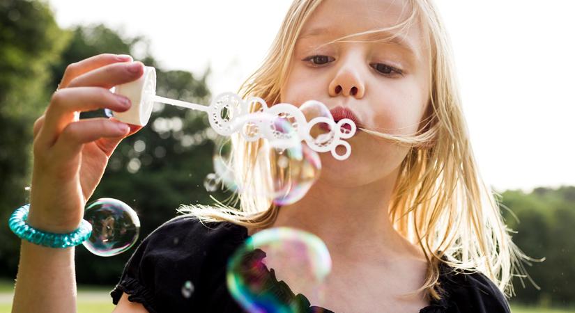 5 szuper buborékfújós játék a nyári szünetre