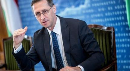 A miniszter elismerte, eljárás indul Magyarország ellen a költségvetési hiány miatt